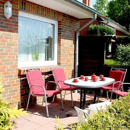 Apartment Urlauberdorf 38a *